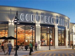 Business Is Still Thriving At This 30-Year-Old Mall | Malls.com