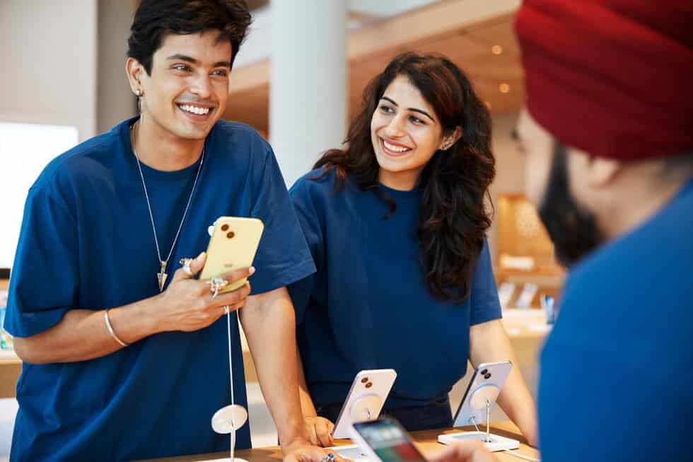 Apple-BKC-Mumbai-India