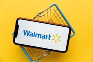 Walmart couriers deliver groceries directly to smart refrigerators | Malls.com