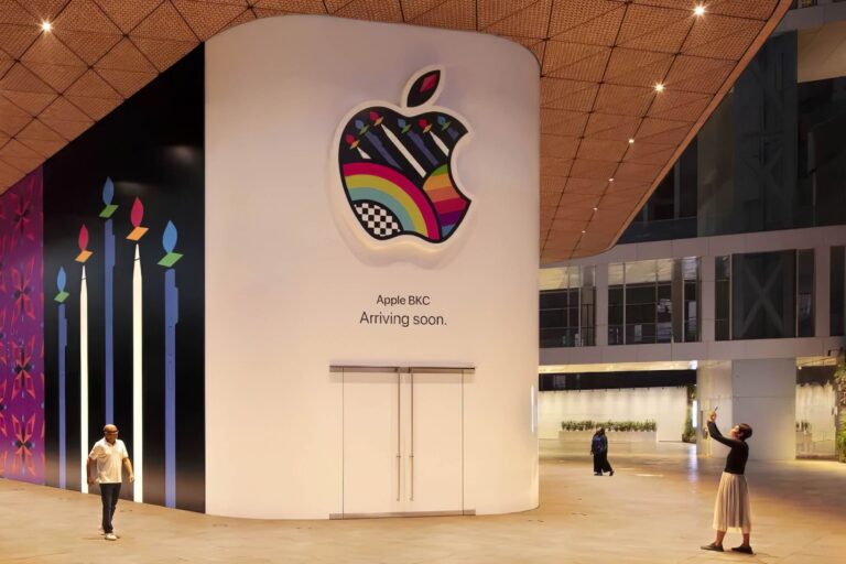 Apple's first stores in India: Here's what you need to know April 12, 2023