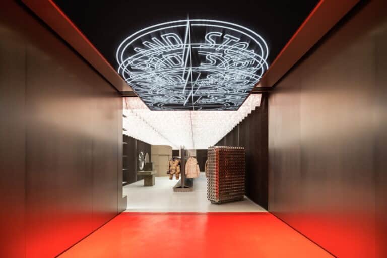 Stone Island opens new retail concept store in Chicago October 24, 2022