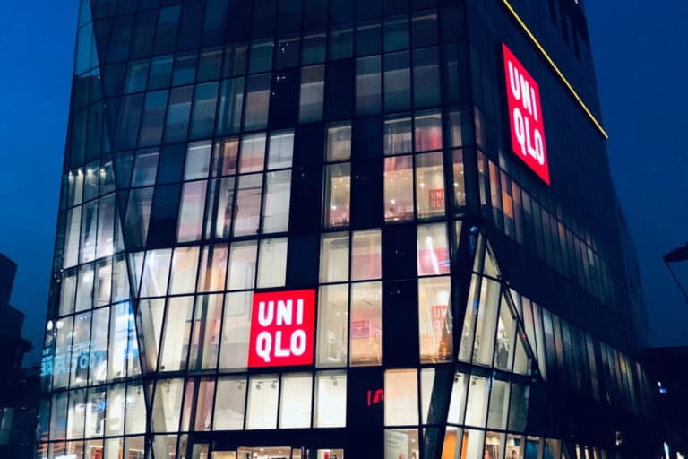 Uniqlo launches a VR store reproducing its Tokyo flagship September 6, 2022