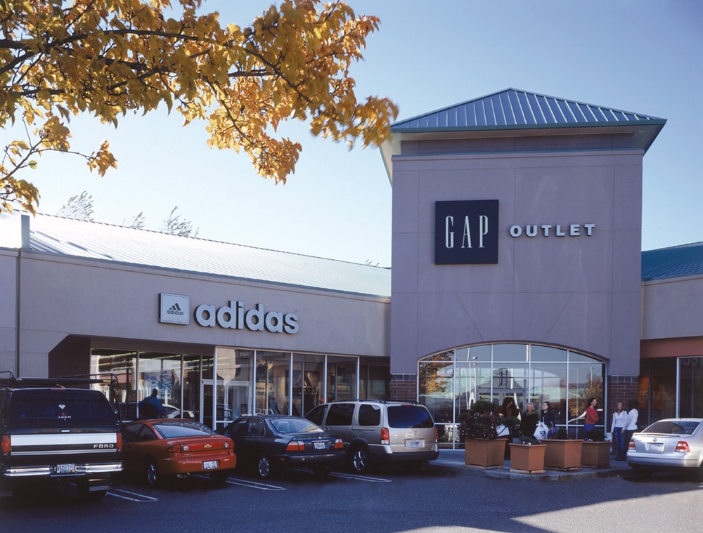 Columbia Gorge Premium Outlets Malls