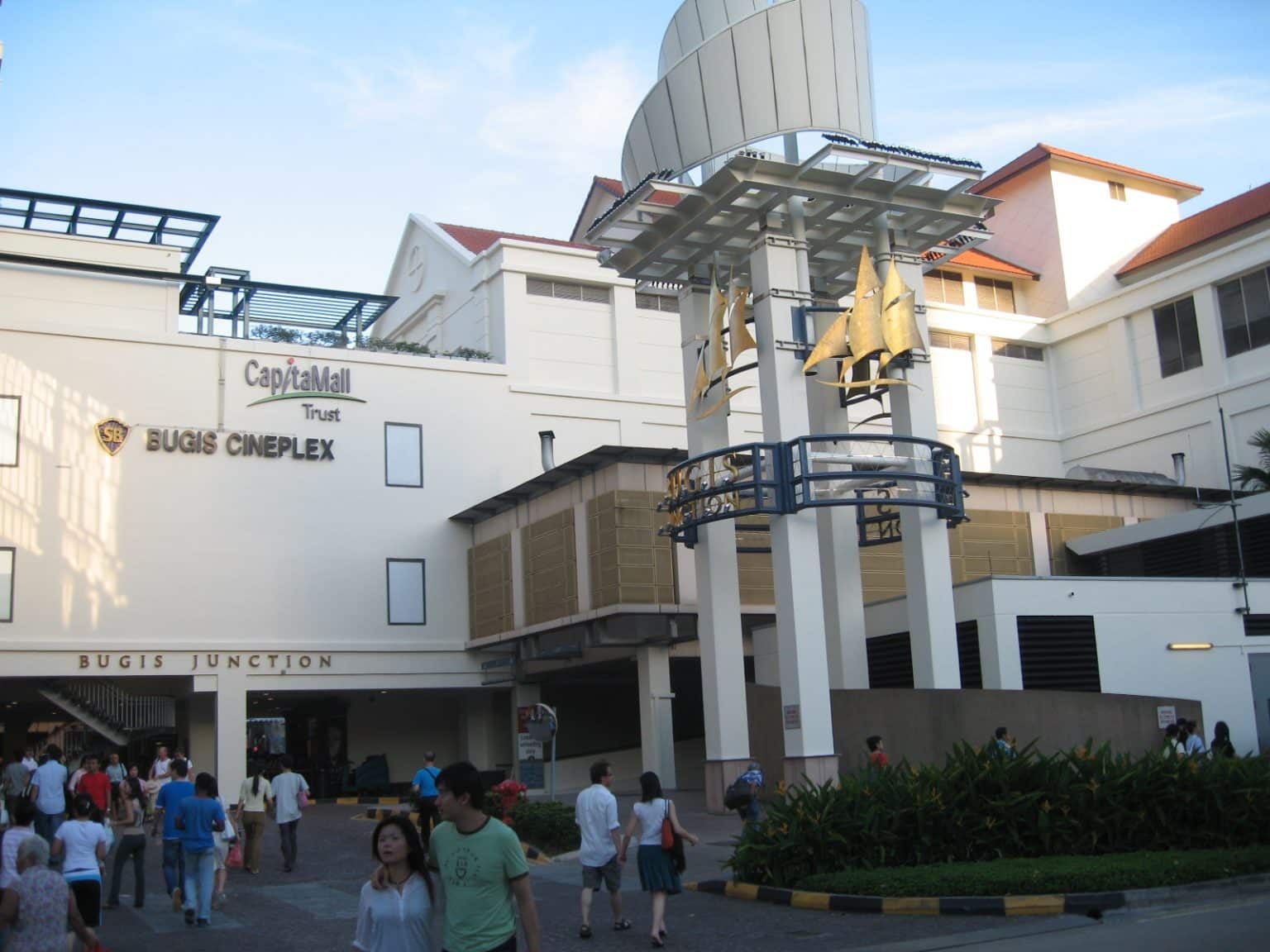 Bugis Junction Directory: Stores, Hours & Contacts