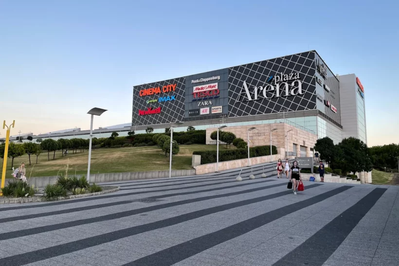 Arena Mall