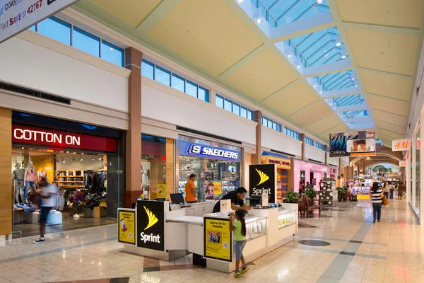 Pembroke Lakes Mall