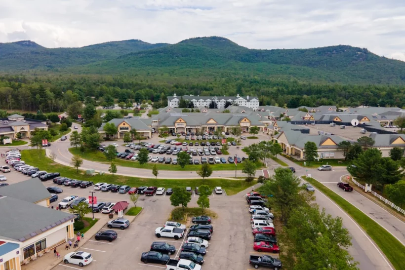 Settlers Green Outlet Village