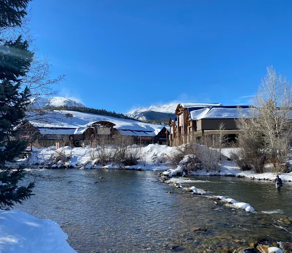 Silverthorne Outlets