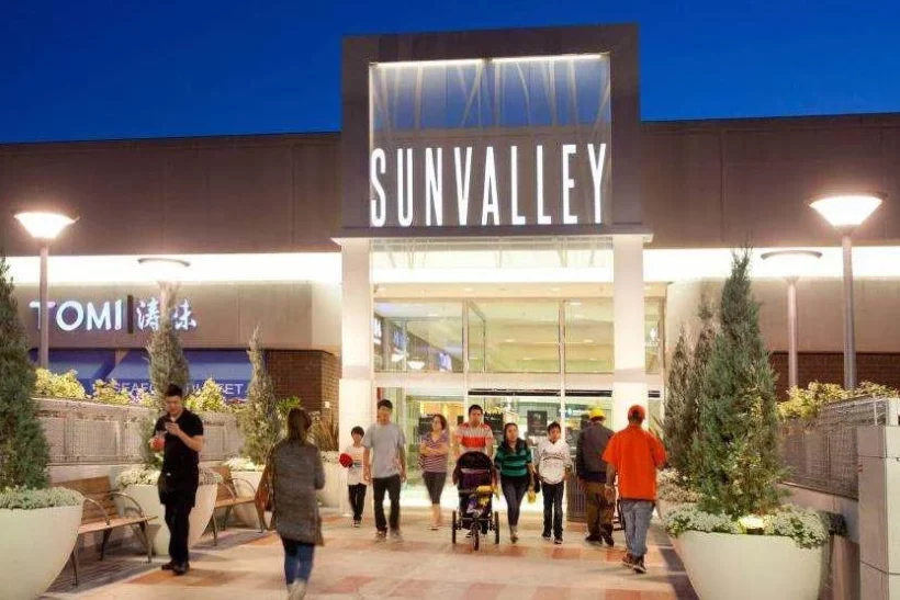 Sunvalley Shopping Center